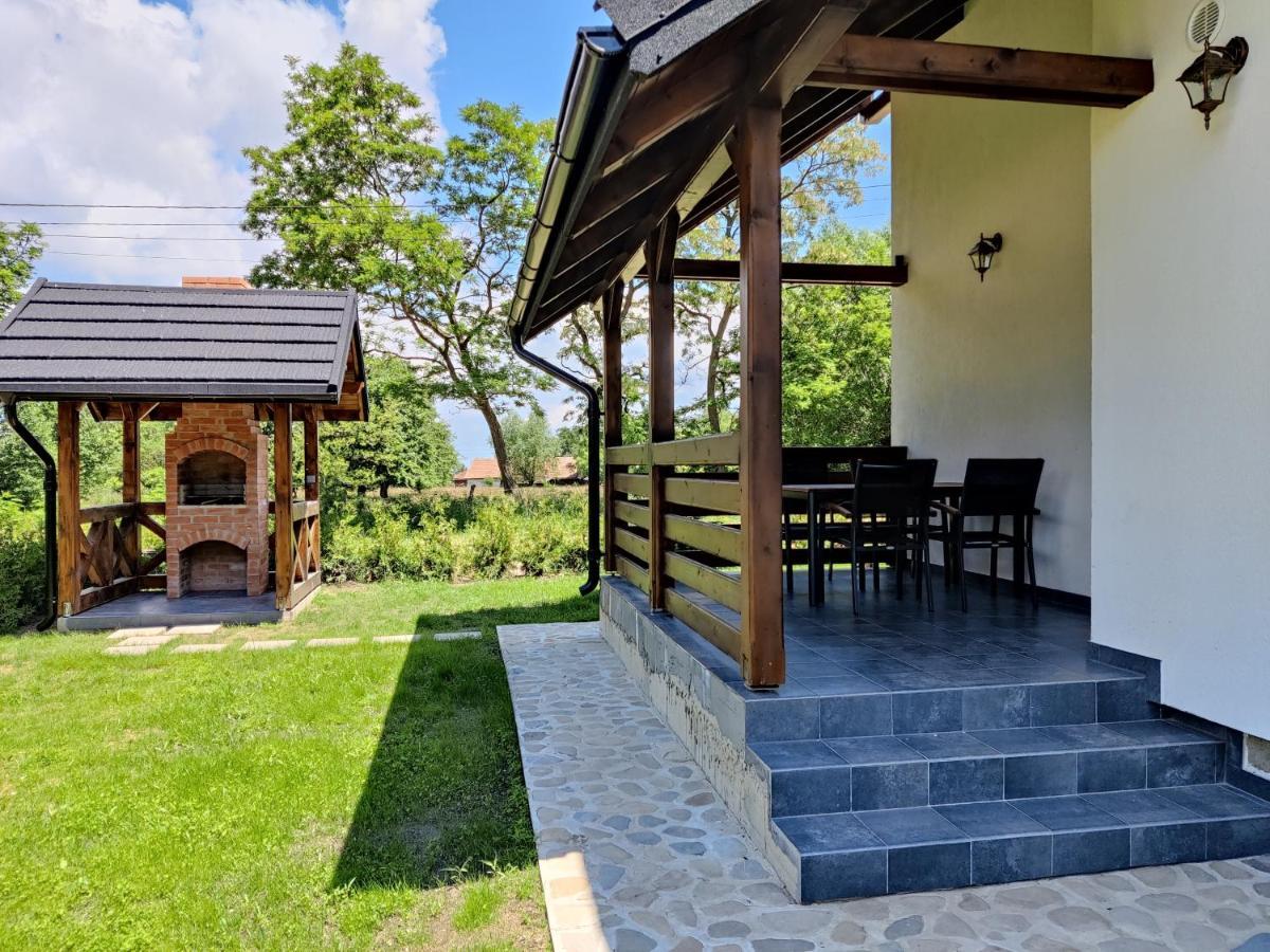 Ara Chalet Бран Экстерьер фото